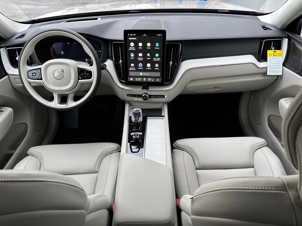 New 2026 Volvo XC60 T8 Ultra w/ Climate Package image 9