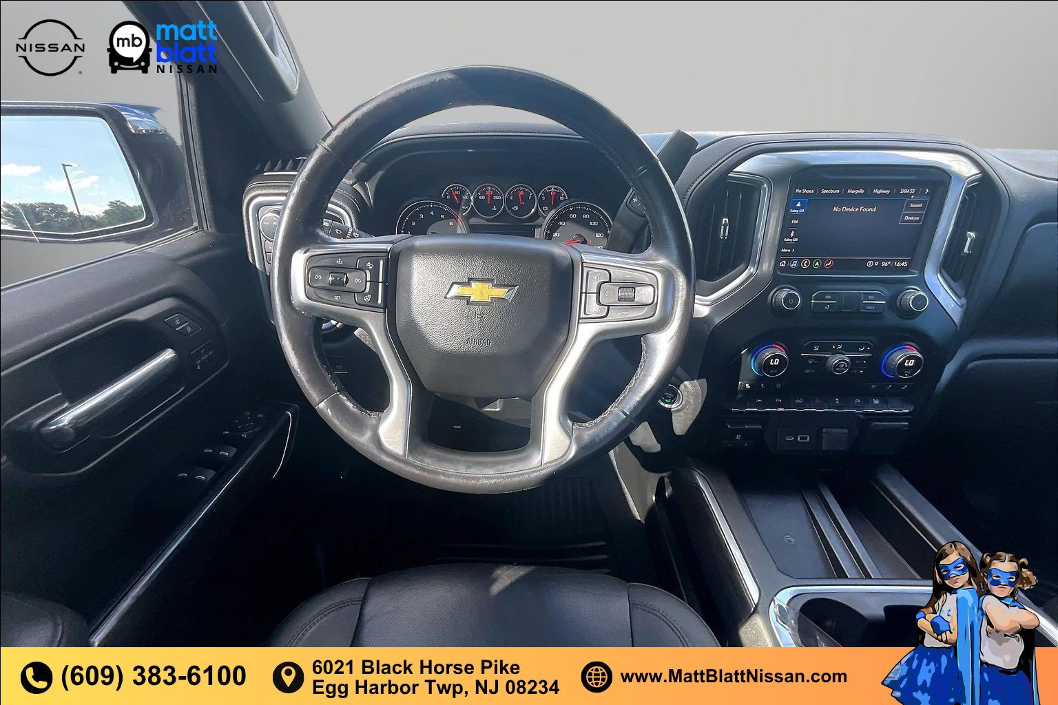 Used 2022 Chevrolet Silverado 1500 LTZ w/ LTZ Premium Package AWD/4WD image 4