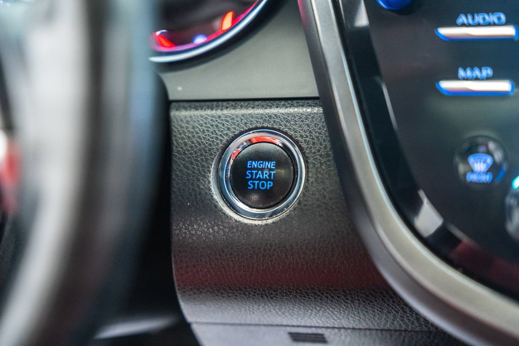 Used 2020 Toyota Camry XSE w/ Navigation Package FWD image 23