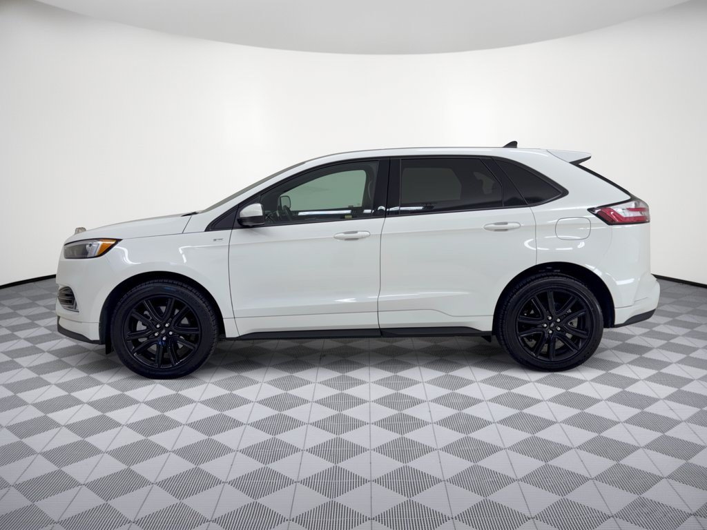 Certified 2021 Ford Edge ST-Line FWD image 2