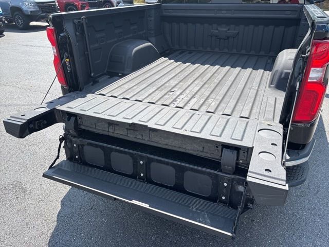 Used 2025 Chevrolet Silverado 1500 LTZ w/ LTZ Premium Package image 8