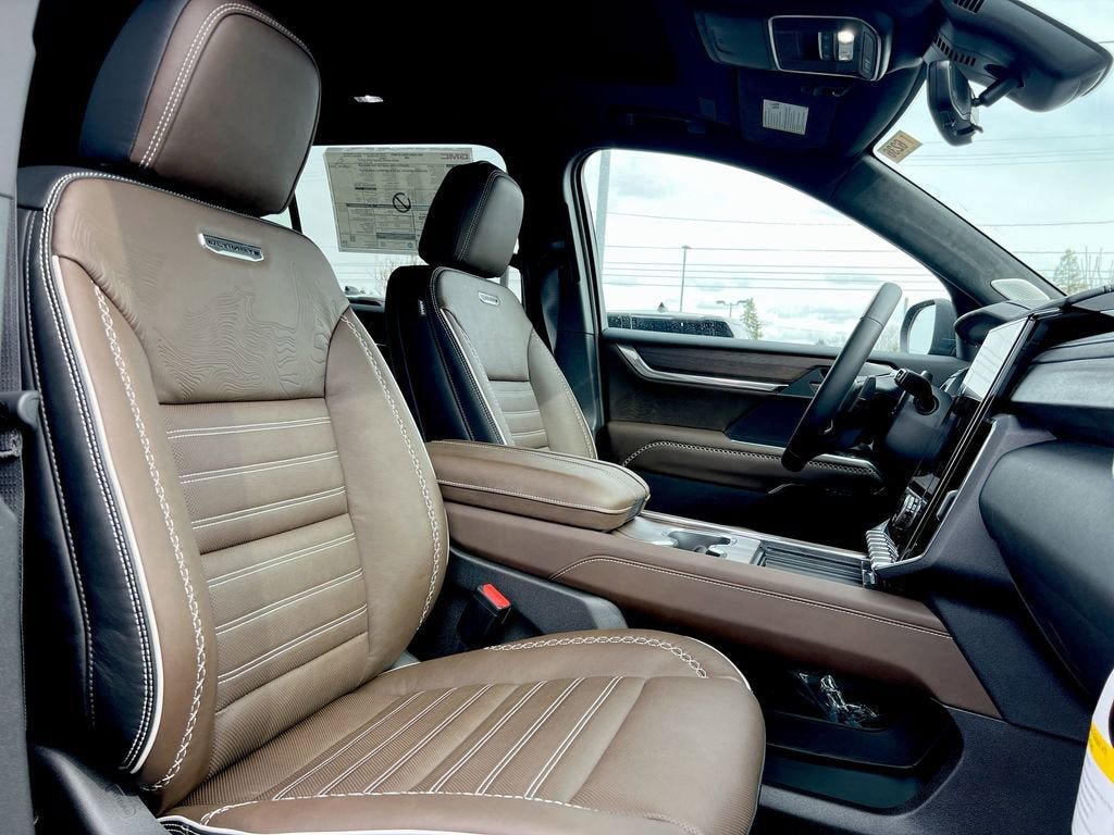 New 2026 GMC Acadia Denali Ultimate AWD/4WD image 22