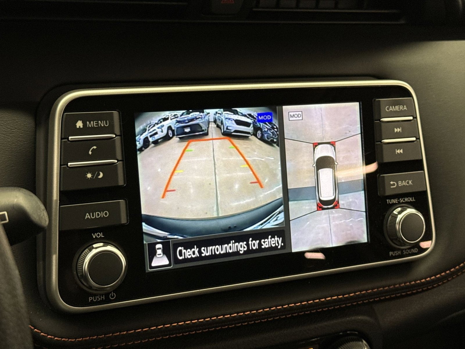 Used 2018 Nissan Kicks SR w/ Premium Package FWD image 20
