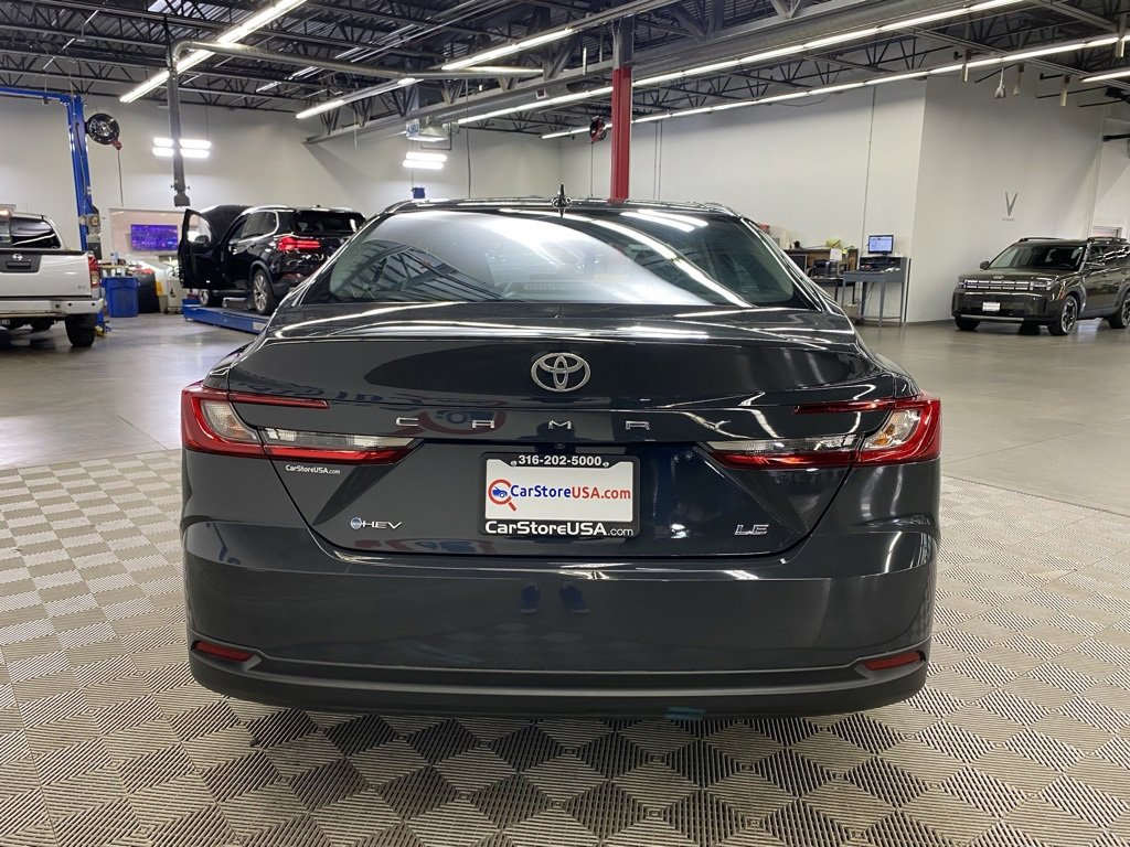 Used 2025 Toyota Camry Hybrid image 9