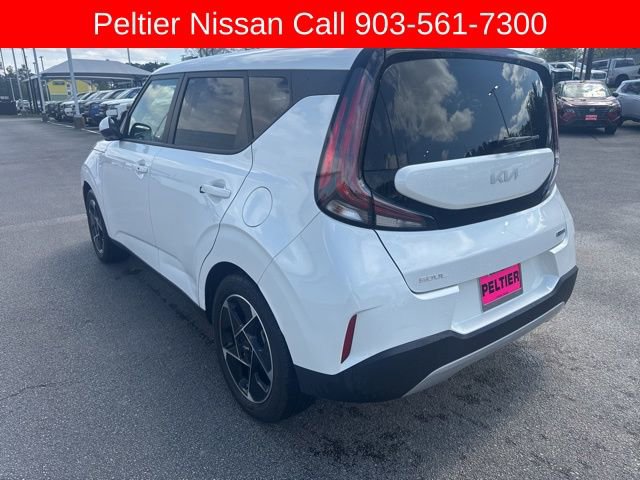 Used 2025 Kia Soul EX image 5