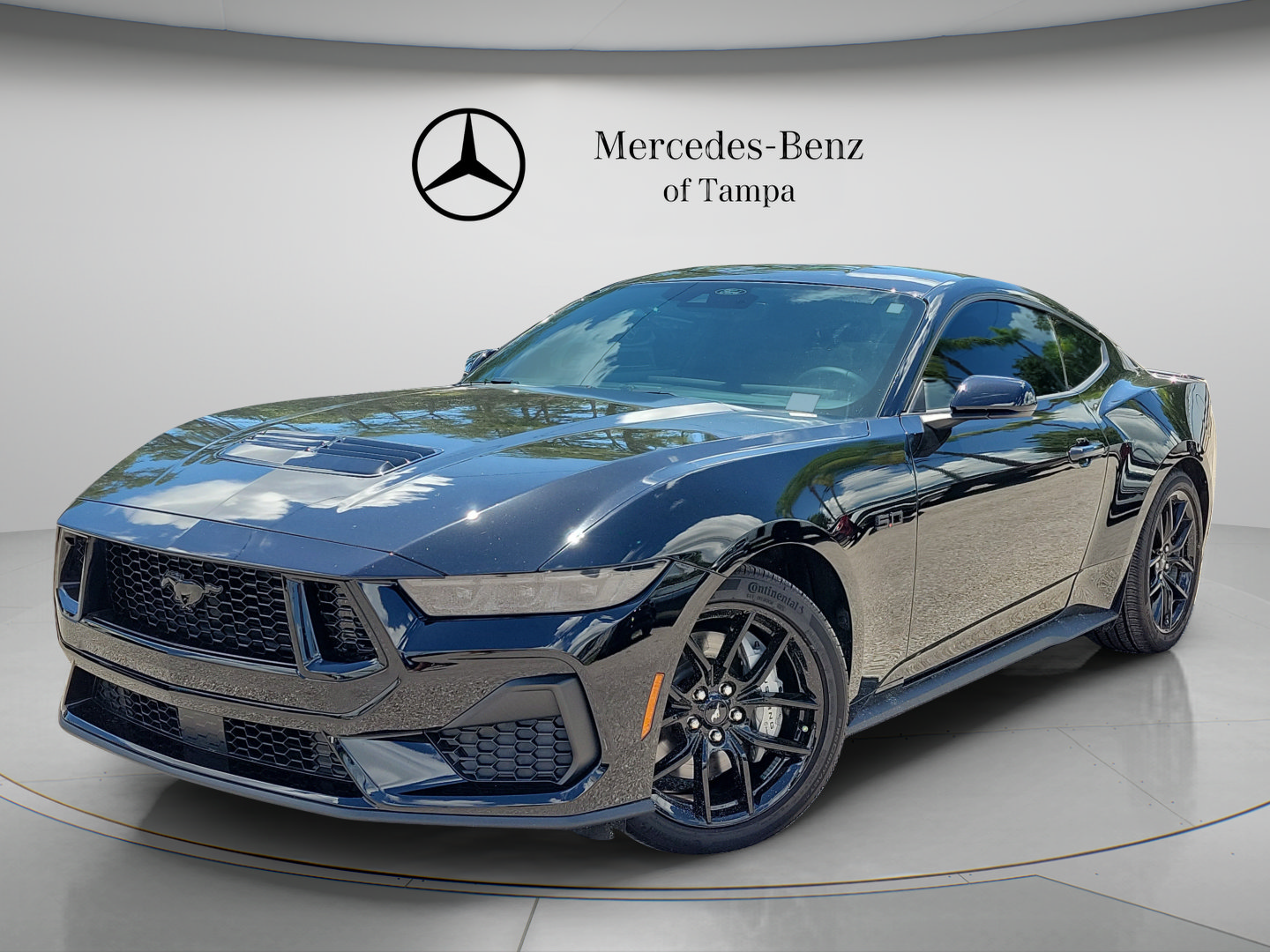 Used 2025 Ford Mustang GT RWD image 1
