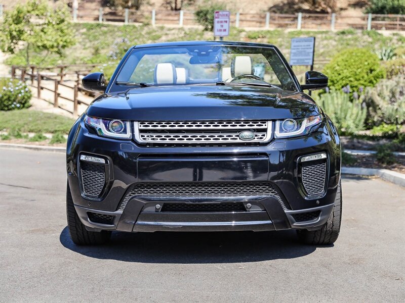 Used 2018 Land Rover Range Rover Evoque SE Dynamic AWD/4WD image 8