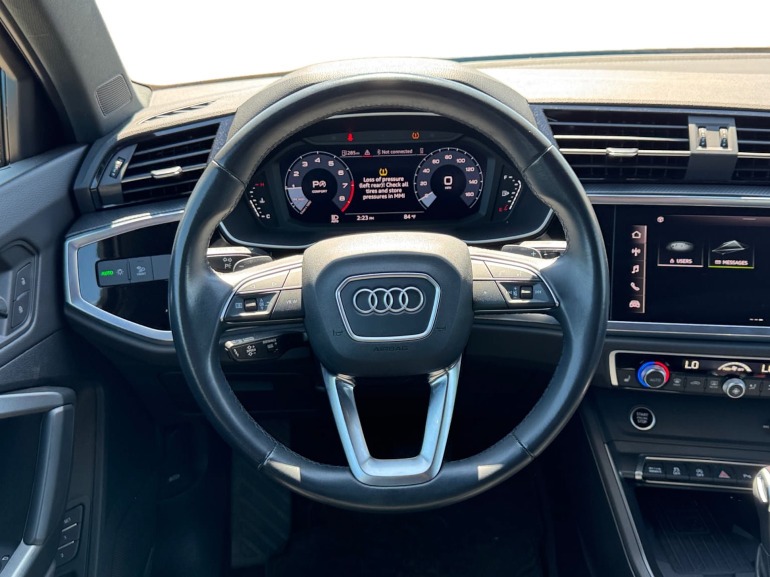 Used 2023 Audi Q3 2.0T Premium Plus w/ Premium Plus Package AWD/4WD image 13