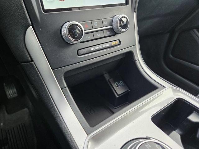 Used 2024 Ford Edge SEL w/ Convenience Package AWD/4WD image 11