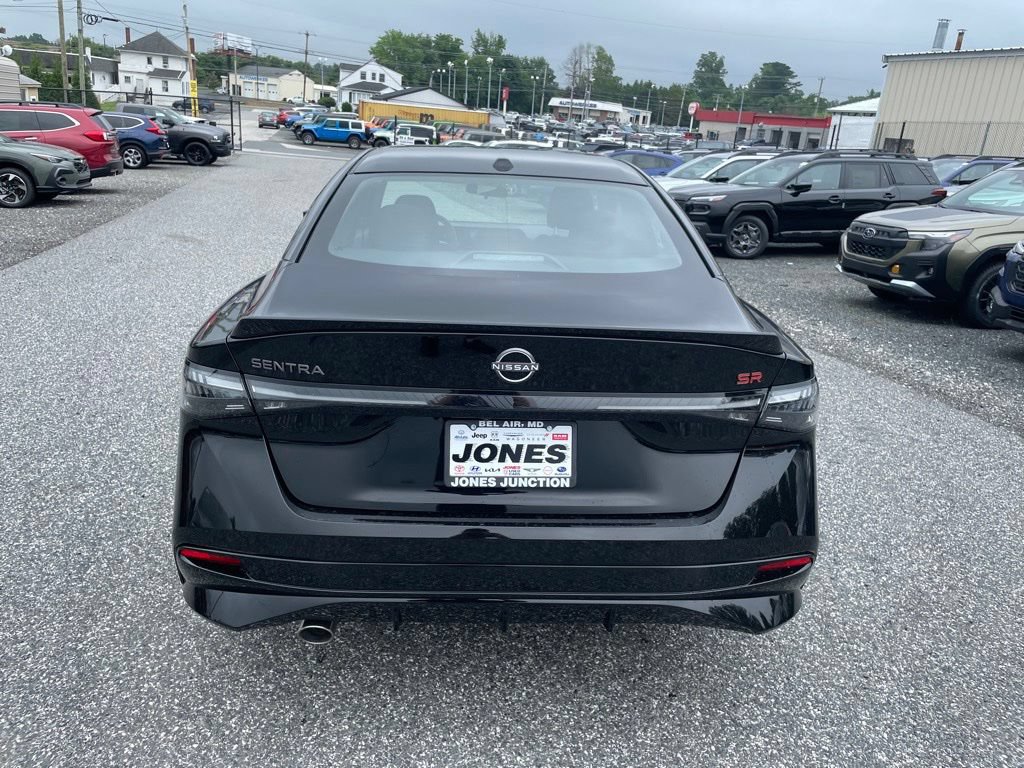 New 2026 Nissan Sentra SR w/ Floor Mat Package FWD image 6