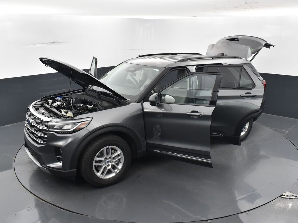 New 2025 Ford Explorer Active w/ Active Comfort Package image 39