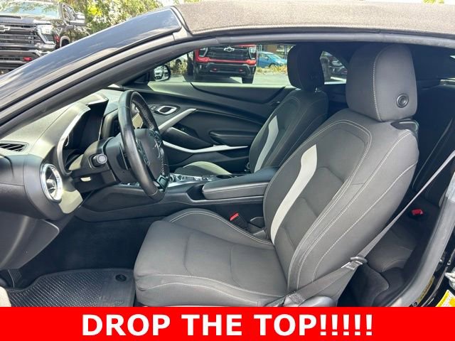 Used 2020 Chevrolet Camaro LT RWD image 13