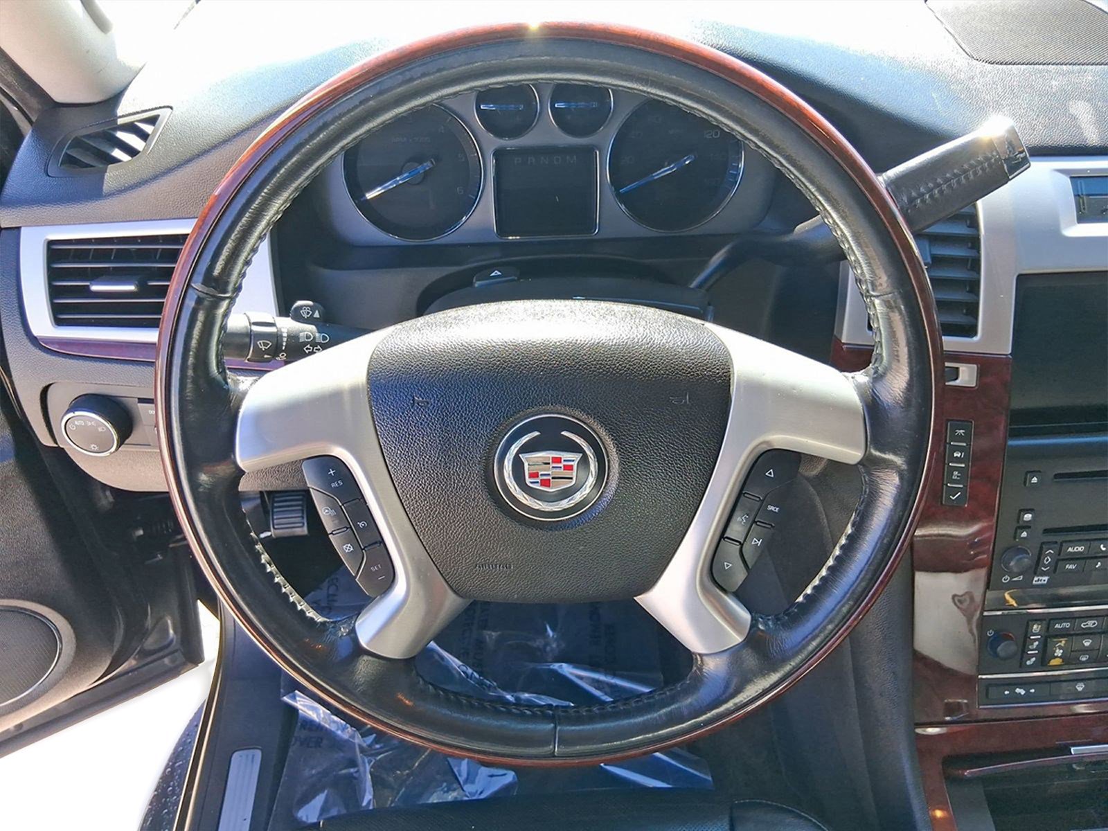 Used 2008 Cadillac Escalade EXT image 14