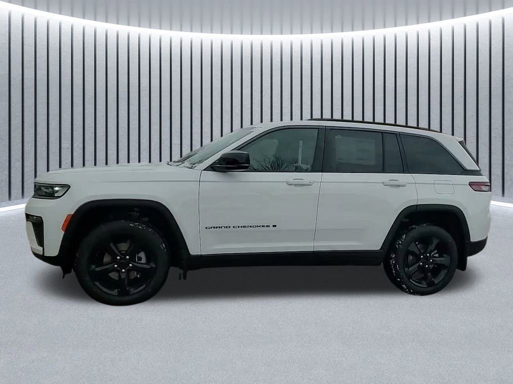 New 2026 Jeep Grand Cherokee Limited w/ Limited Altitude Package image 19