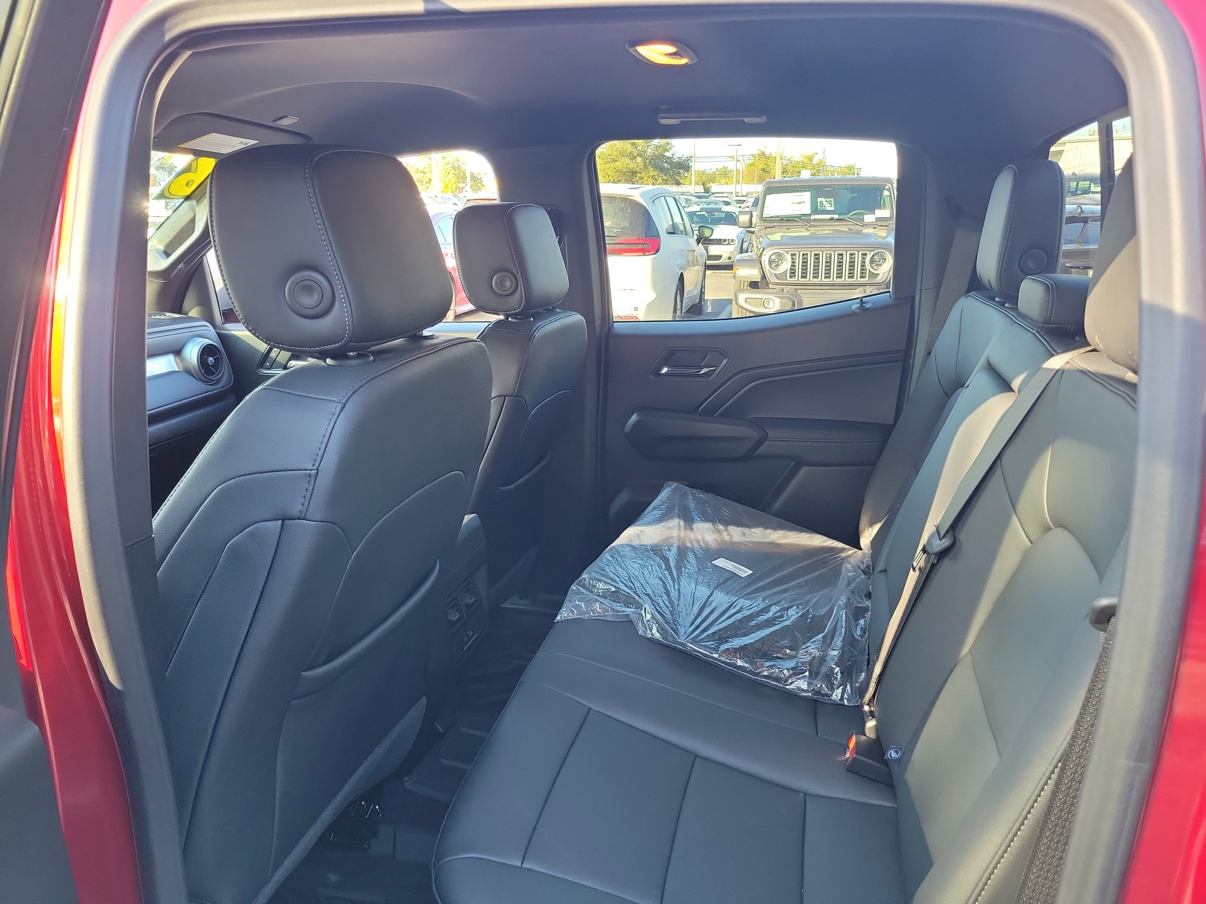 Used 2026 Chevrolet Colorado LT w/ LT Convenience Package image 13