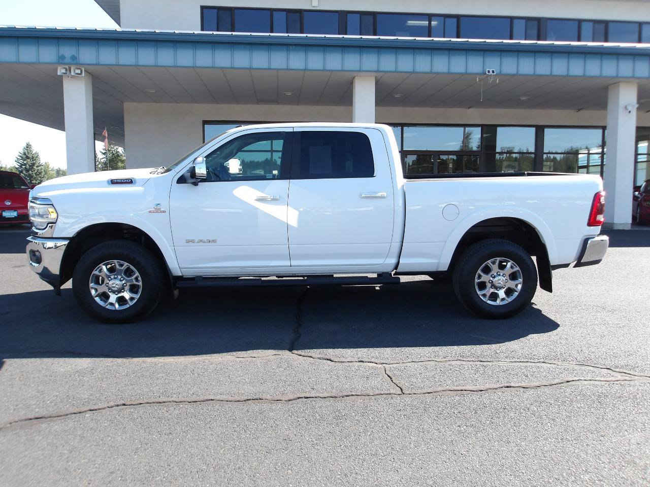 Used 2020 RAM 3500 Laramie AWD/4WD image 2