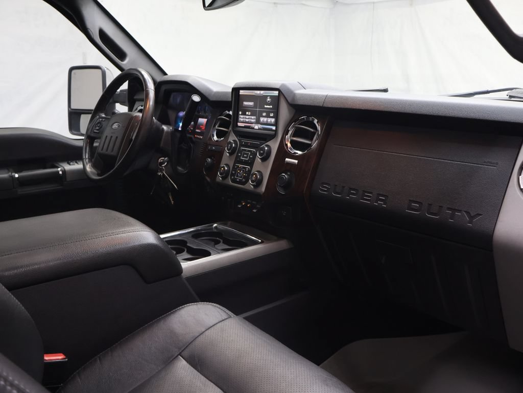 Used 2016 Ford F350 Lariat w/ Lariat Ultimate Package AWD/4WD image 10