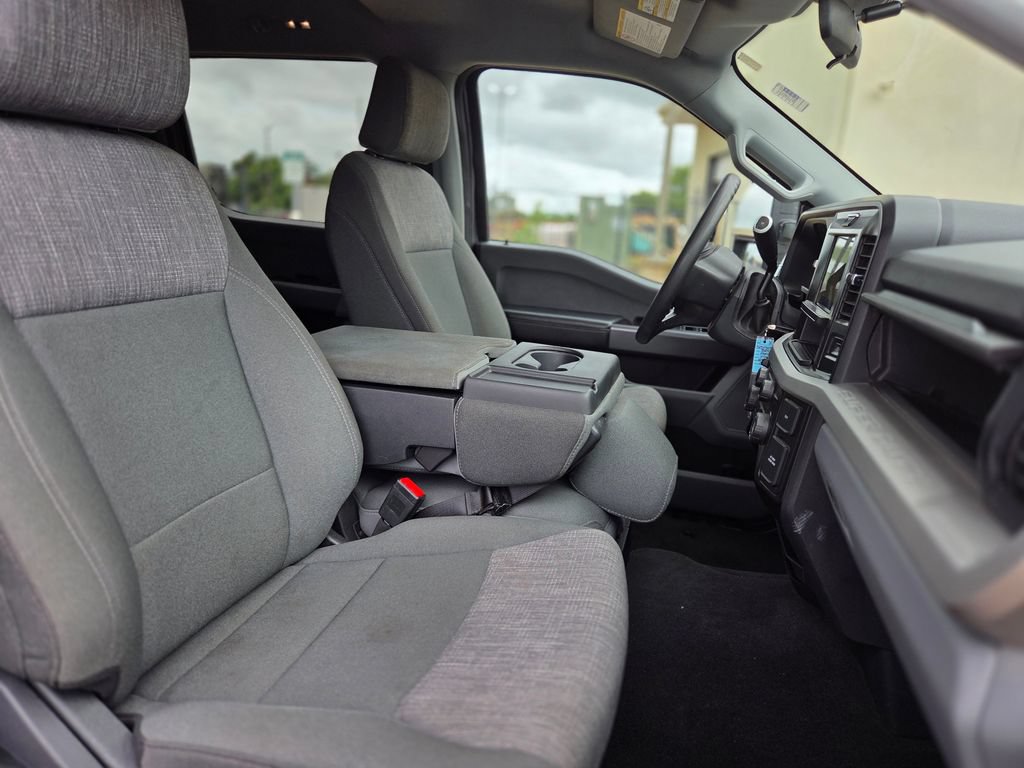 Used 2025 Ford F250 XLT AWD/4WD image 10
