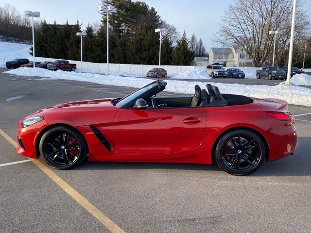 Used 2024 BMW Z4 M40i w/ Premium Package image 24