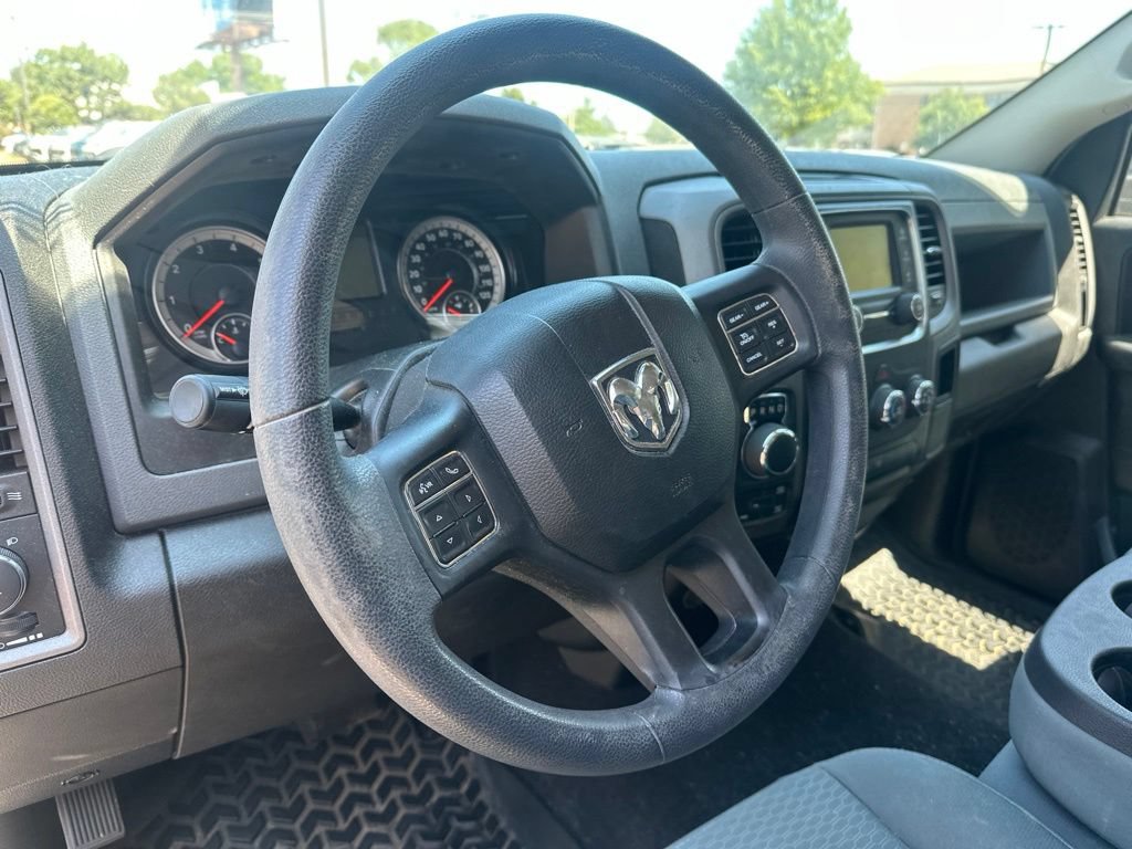 Used 2019 RAM 1500 Express w/ Express Value Package AWD/4WD image 14