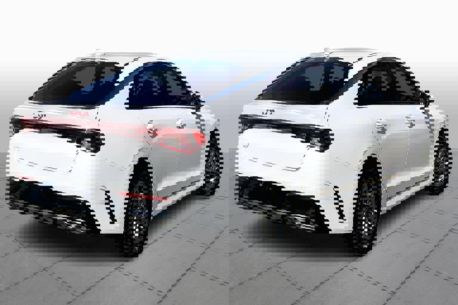 Used 2023 Kia K5 LXS image 12