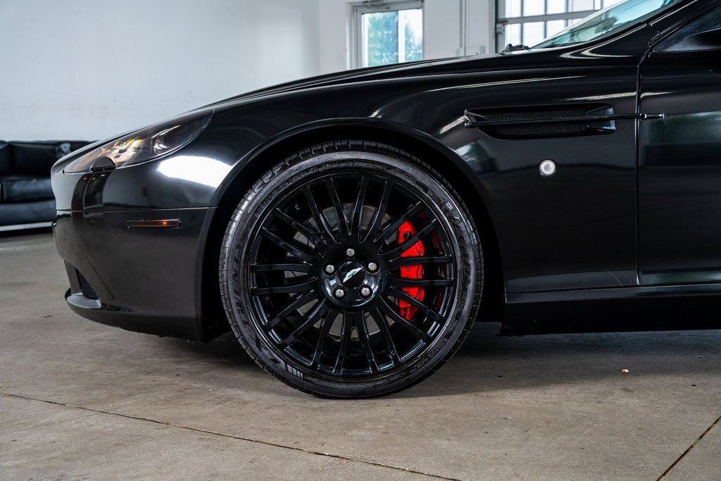 Used 2011 Aston Martin DB9 Coupe image 9