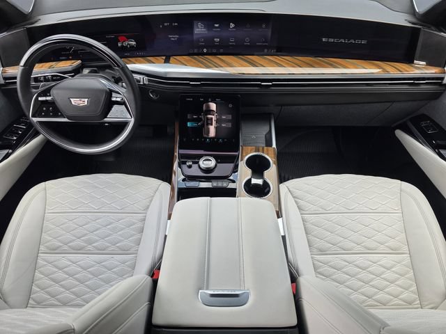 Used 2025 Cadillac Escalade ESV Premium Luxury Platinum w/ LPO, Floor Liner Package AWD/4WD image 26