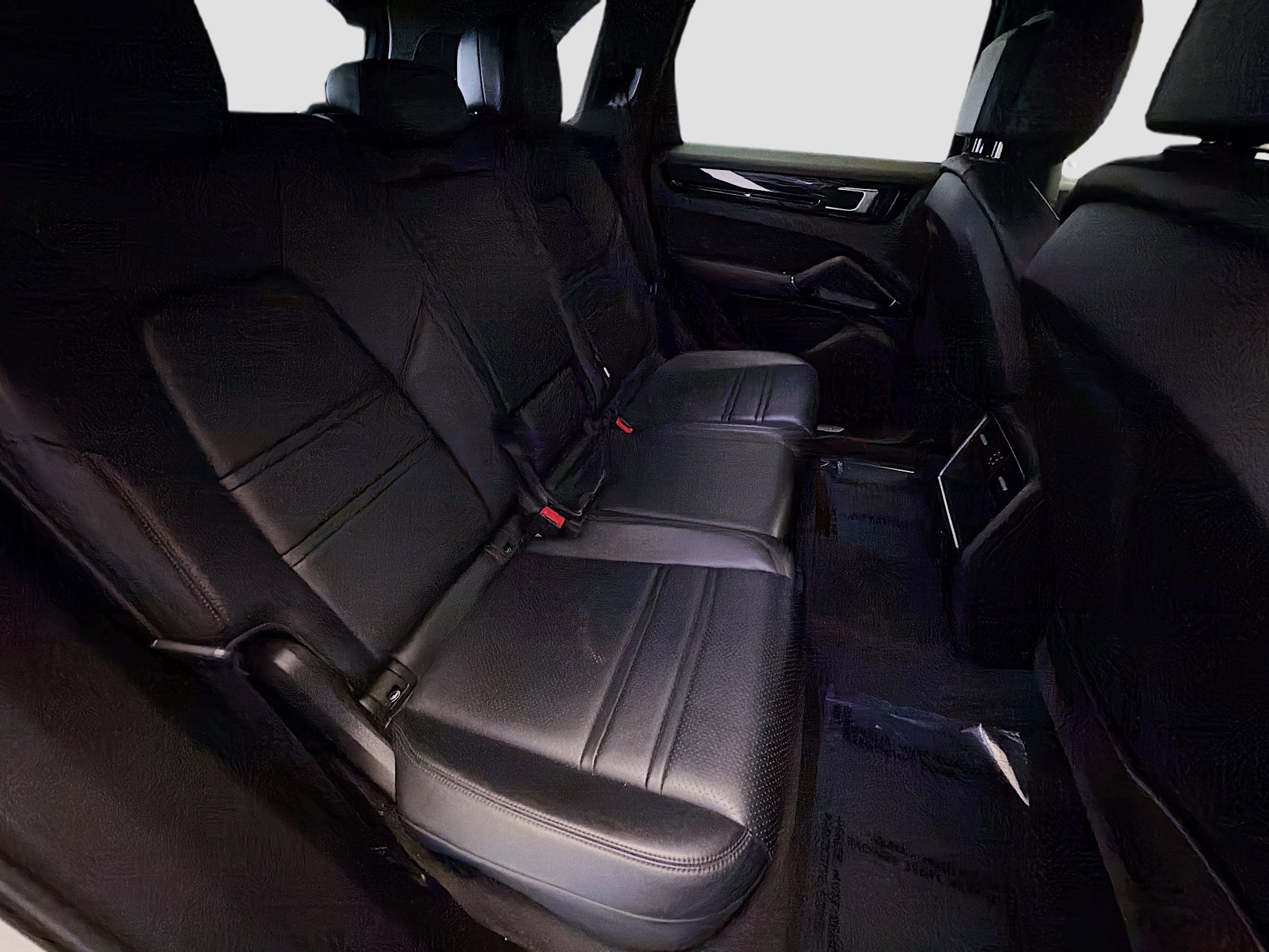 Used 2019 Porsche Cayenne AWD/4WD image 14
