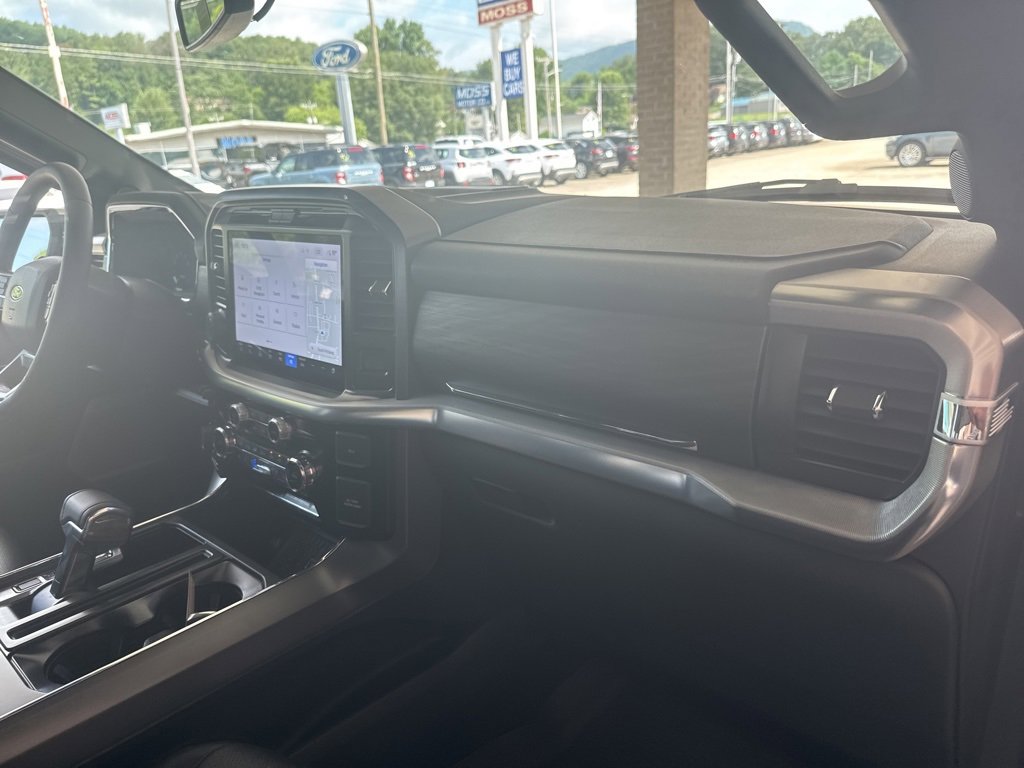 New 2025 Ford F150 Lariat w/ Equipment Group 501A Mid image 19