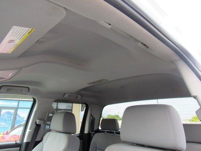 Used 2018 Chevrolet Silverado 1500 Custom w/ Custom Value Package AWD/4WD image 25