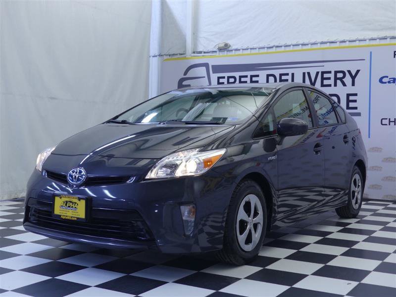 Used 2012 Toyota Prius Two FWD image 3