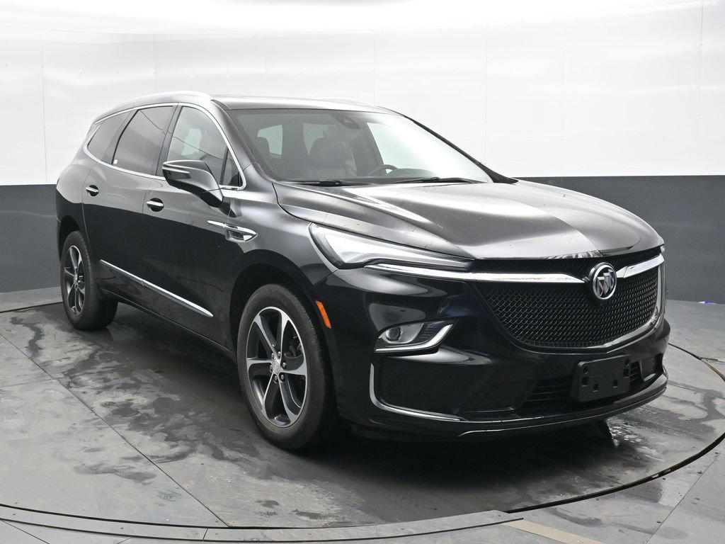 Used 2022 Buick Enclave Essence w/ Experience Buick Package image 5