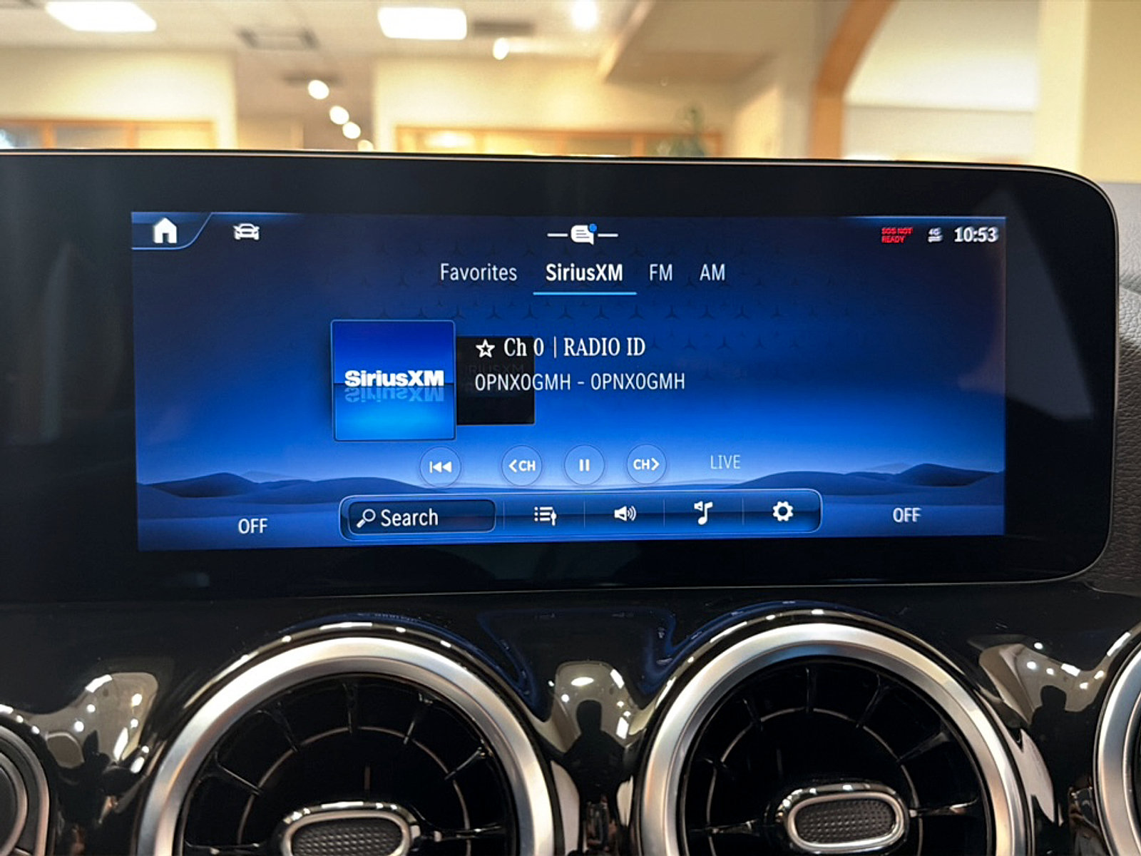 Certified 2025 Mercedes-Benz GLA 250 image 21