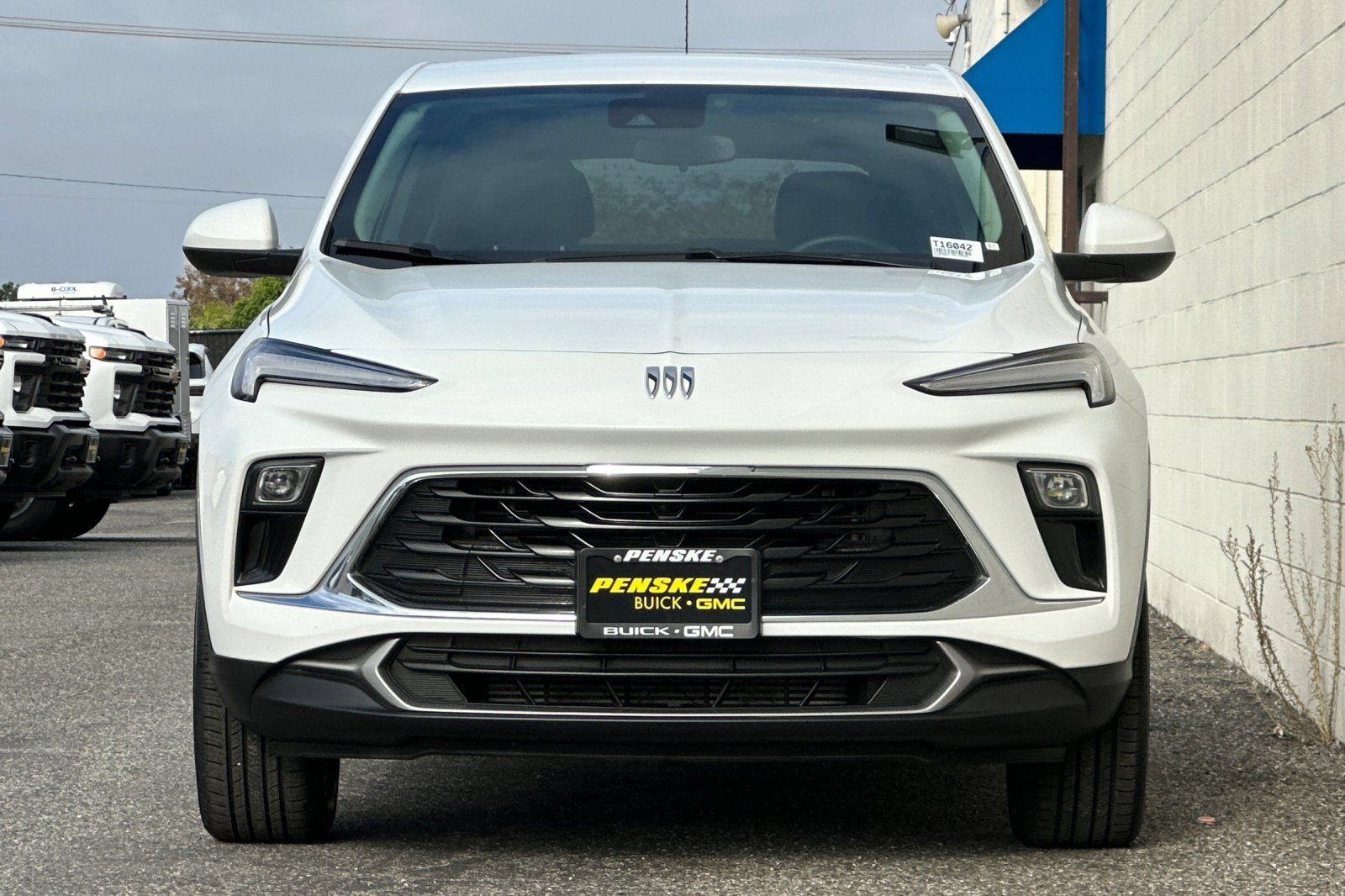 Certified 2024 Buick Encore GX Preferred FWD image 9