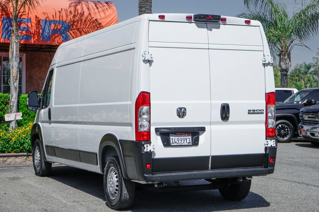 Used 2024 RAM ProMaster 2500 w/ Safety Group FWD image 6