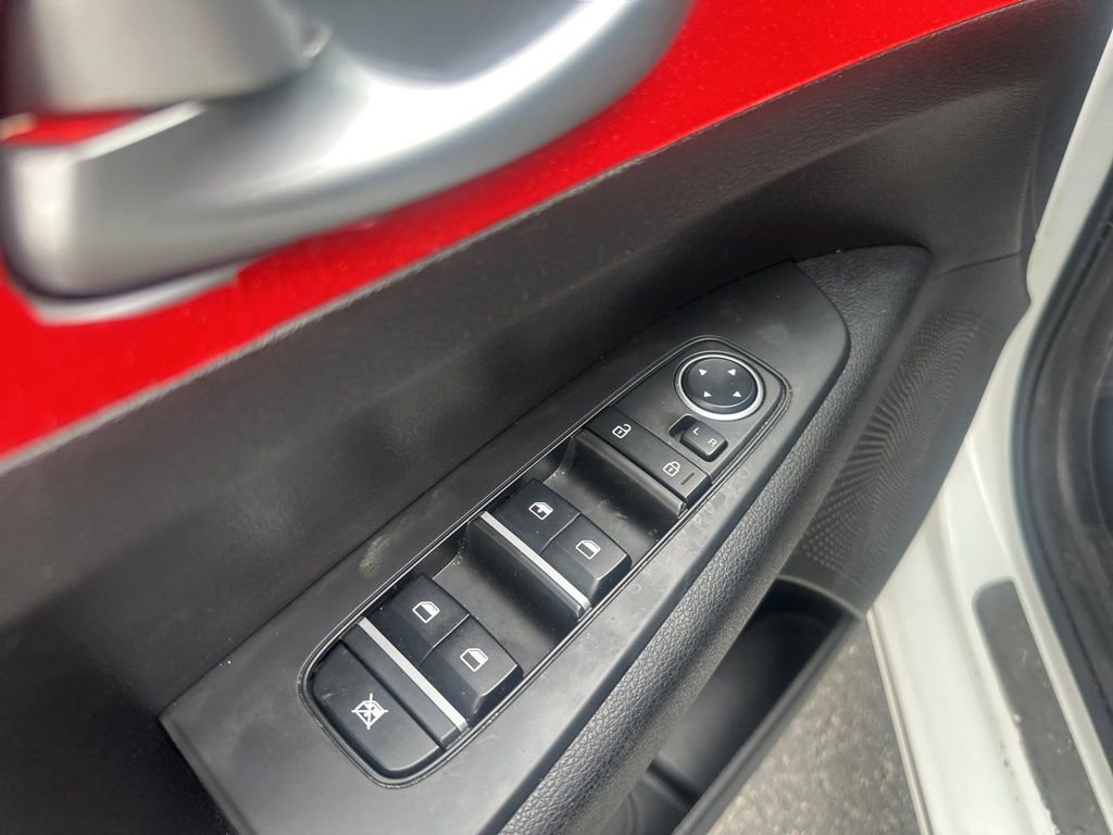Used 2023 Kia Forte LXS w/ LXS Technology Package image 28