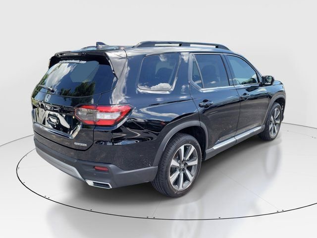 Used 2023 Honda Pilot Touring image 35