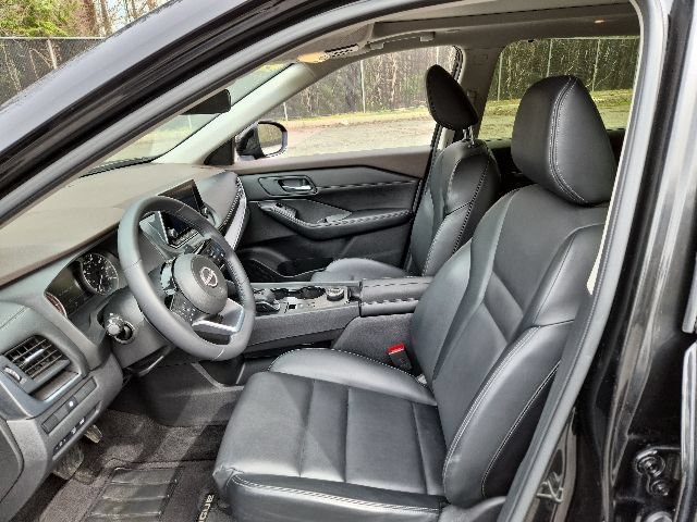 Used 2023 Nissan Rogue SV w/ SV Premium B Package AWD/4WD image 19