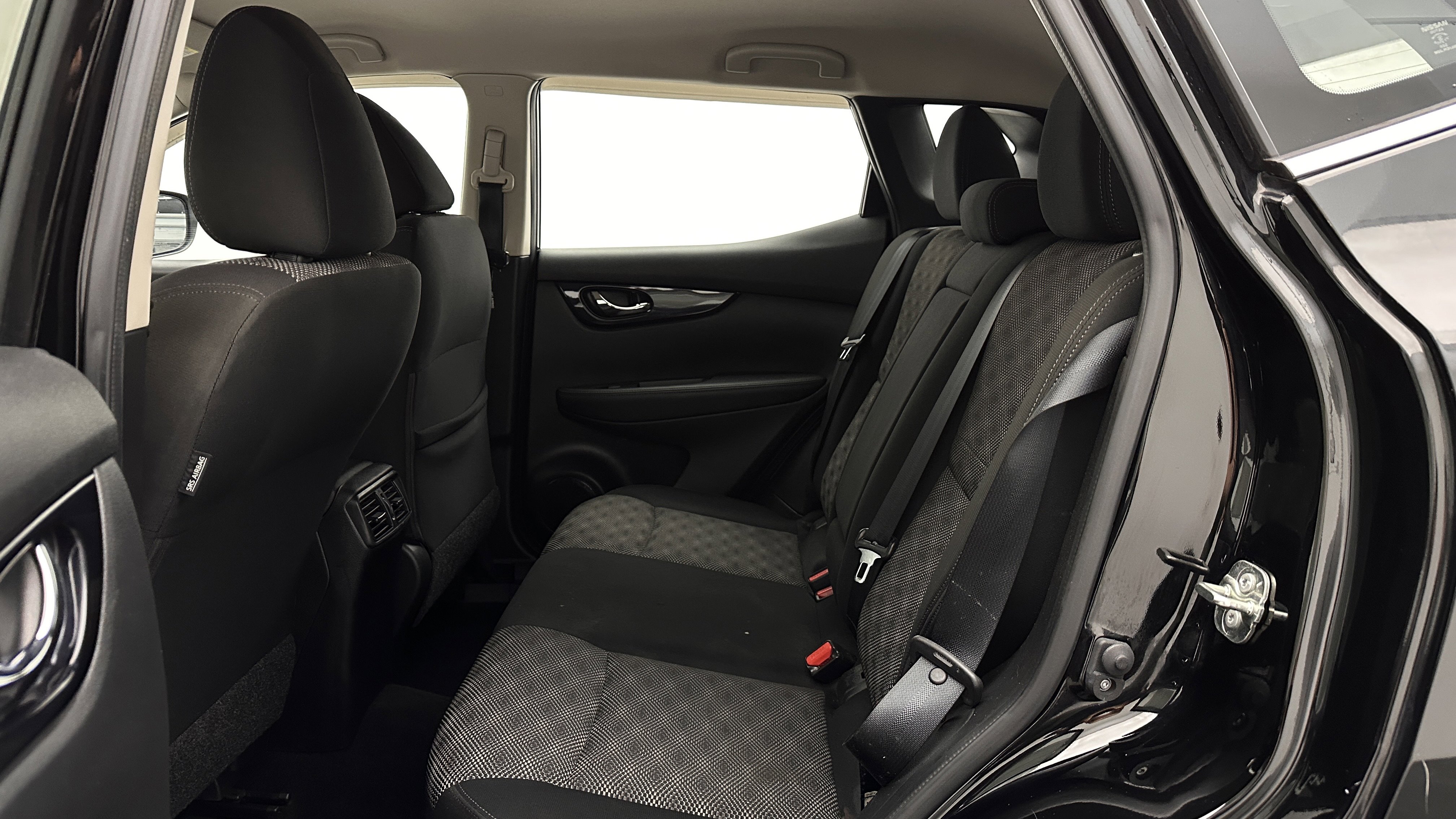 Used 2019 Nissan Rogue Sport SV FWD image 22