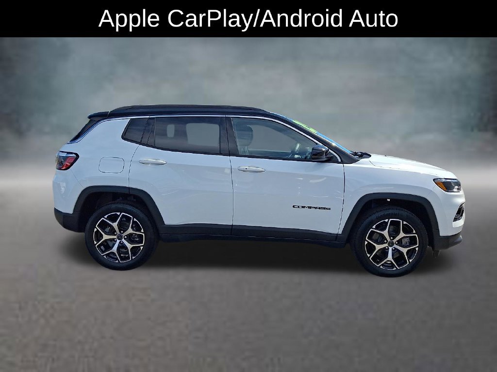 Used 2025 Jeep Compass Limited AWD/4WD image 5