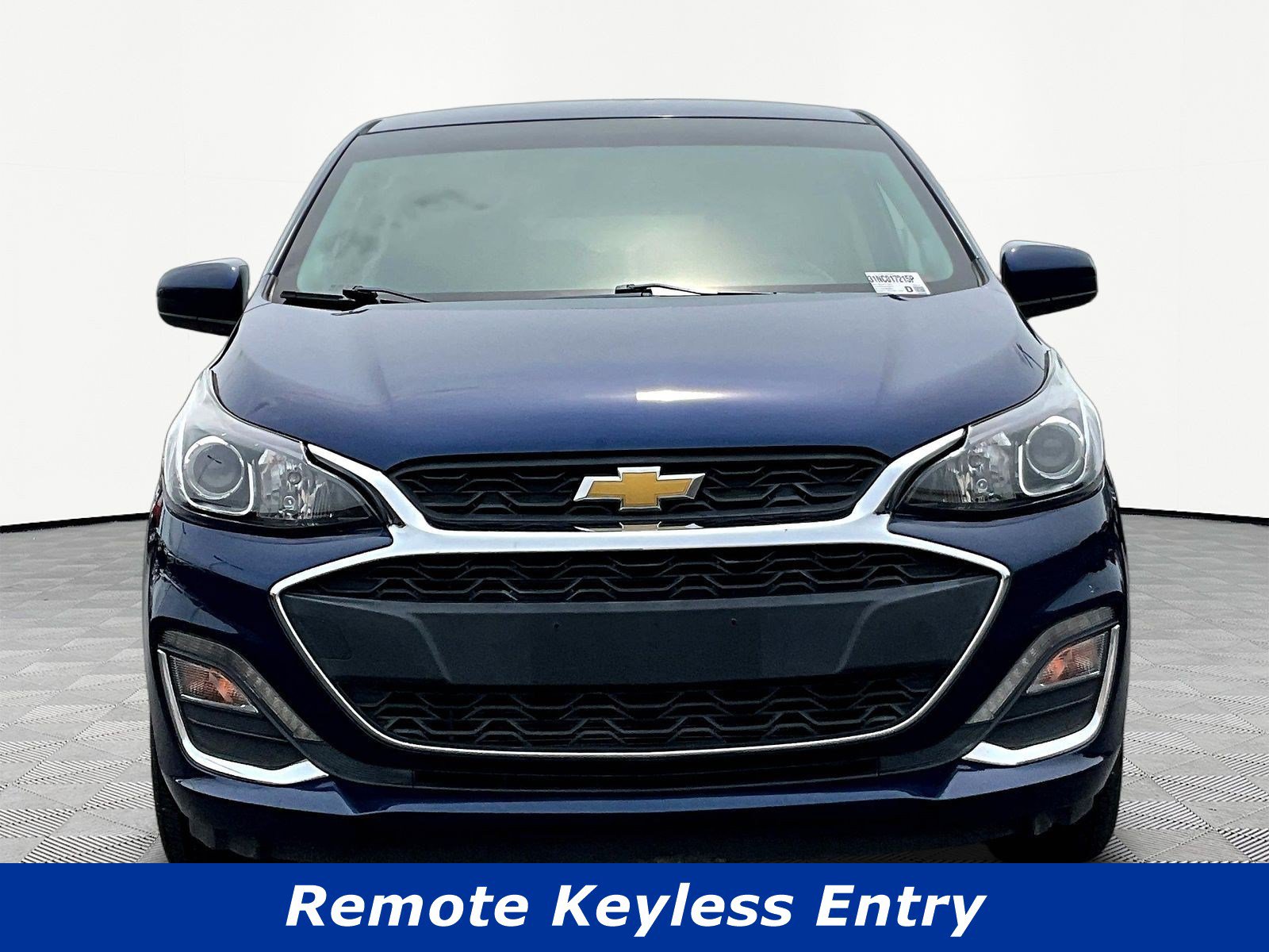Used 2022 Chevrolet Spark LT FWD image 2