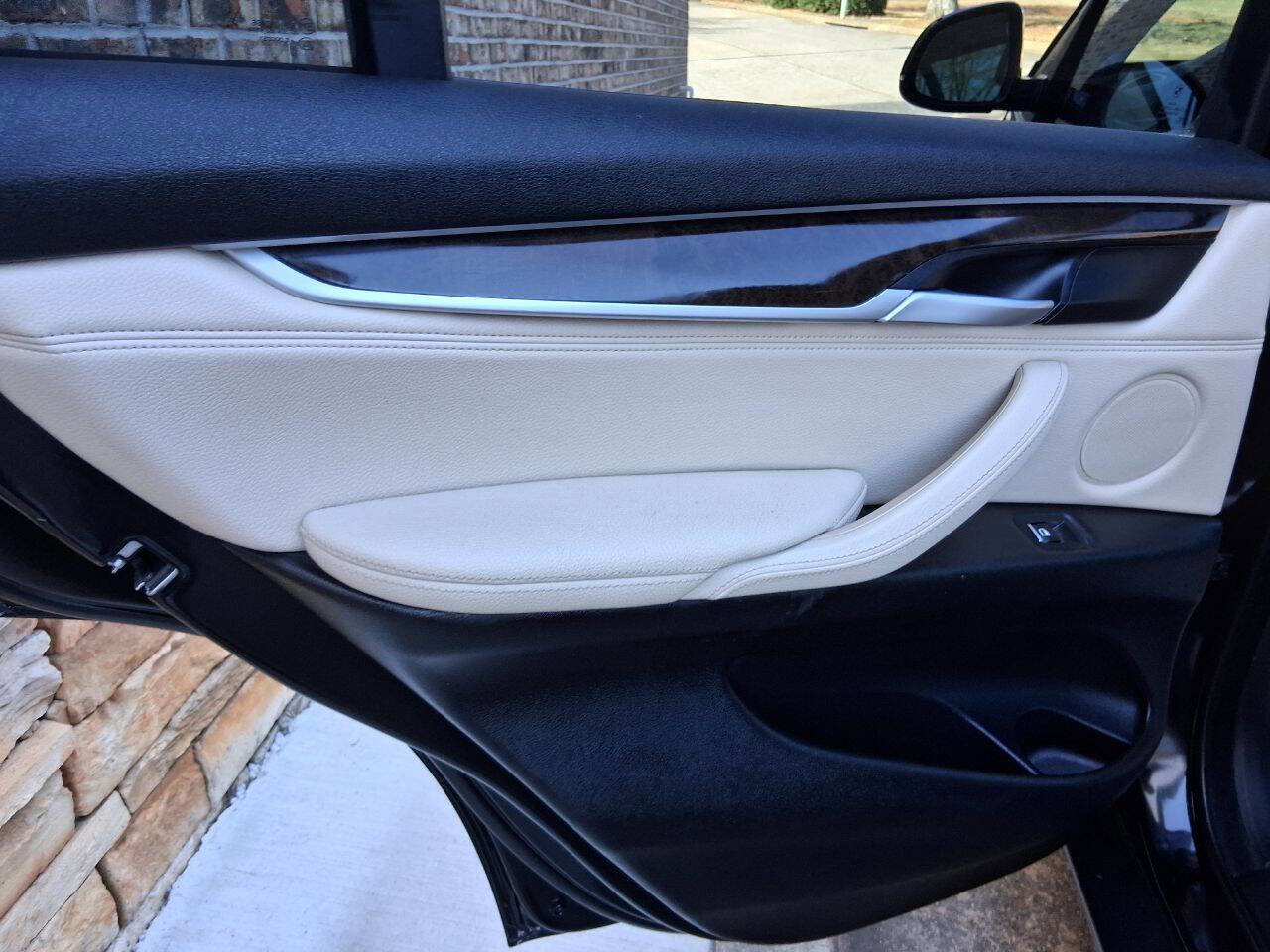 Used 2017 BMW X5 xDrive35i image 31