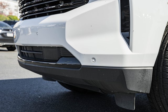 Used 2023 Chevrolet Suburban RST image 14