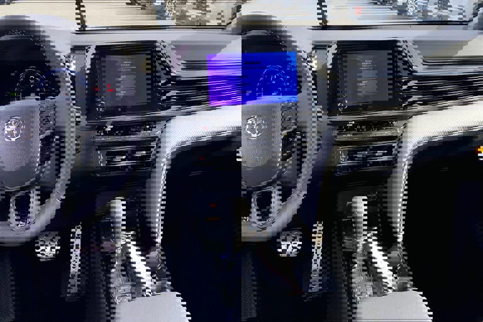 New 2026 Toyota Camry SE image 6