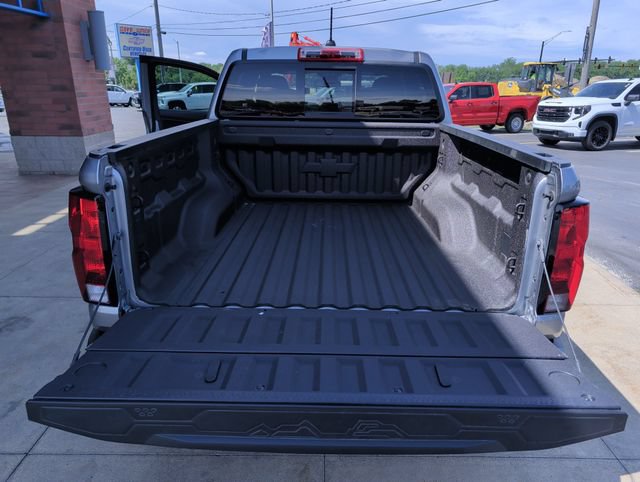 Used 2026 Chevrolet Colorado Trail Boss AWD/4WD image 18