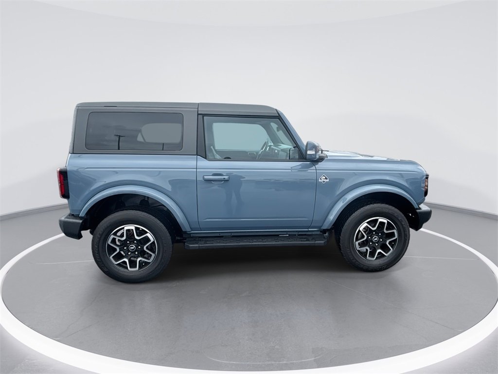 Used 2023 Ford Bronco Outer Banks image 9