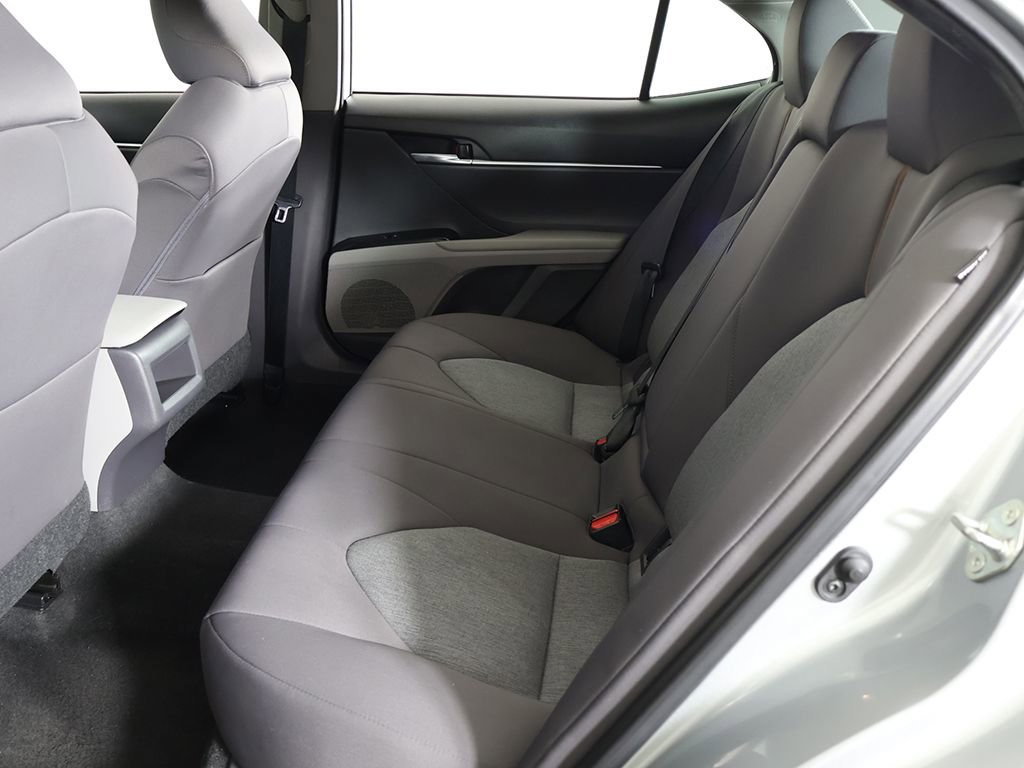 Used 2020 Toyota Camry LE w/ Convenience Package image 31