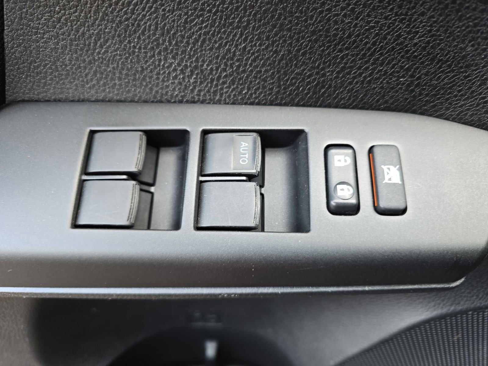 Used 2017 Toyota RAV4 LE w/ All Weather Liner Package image 28