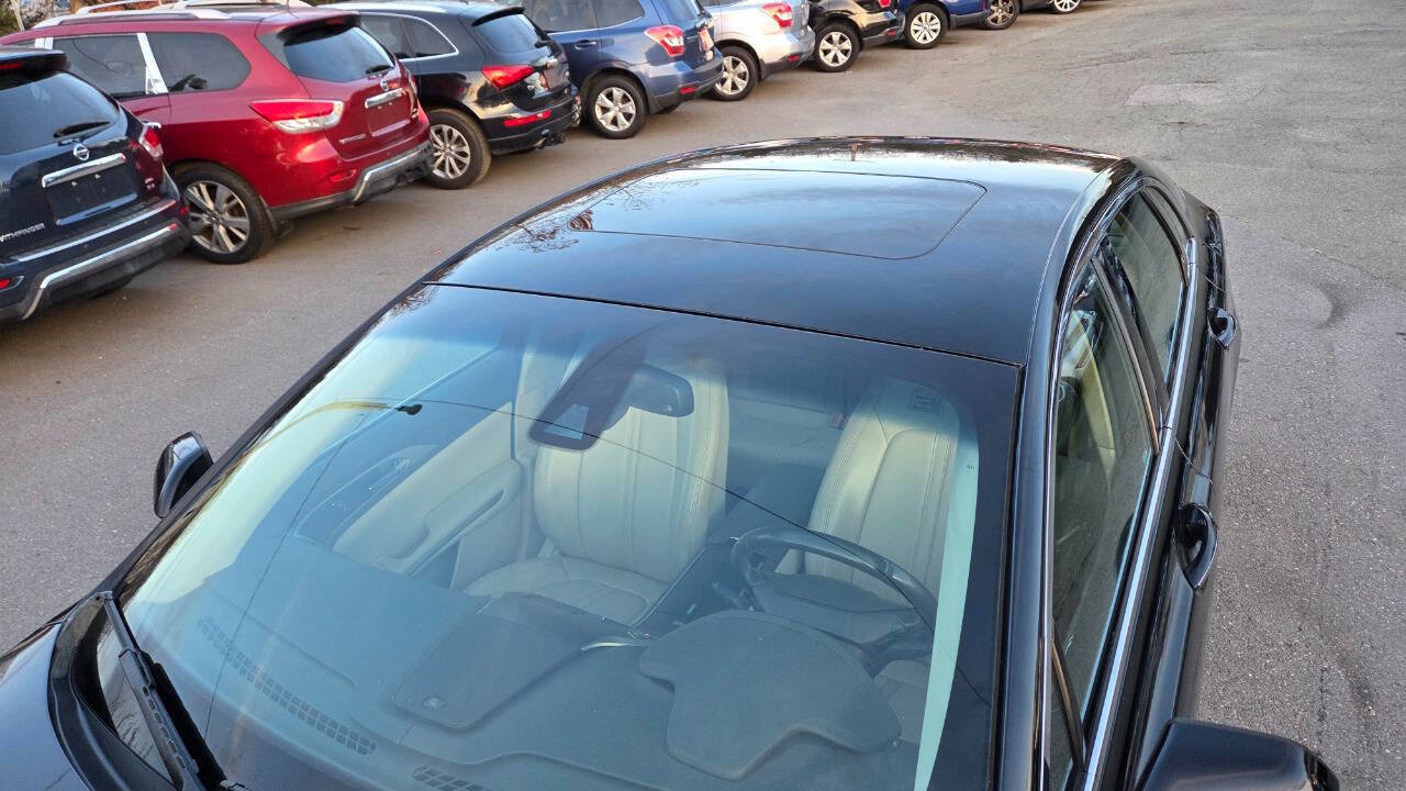 Used 2016 Lincoln MKZ AWD w/ Technology Package image 21