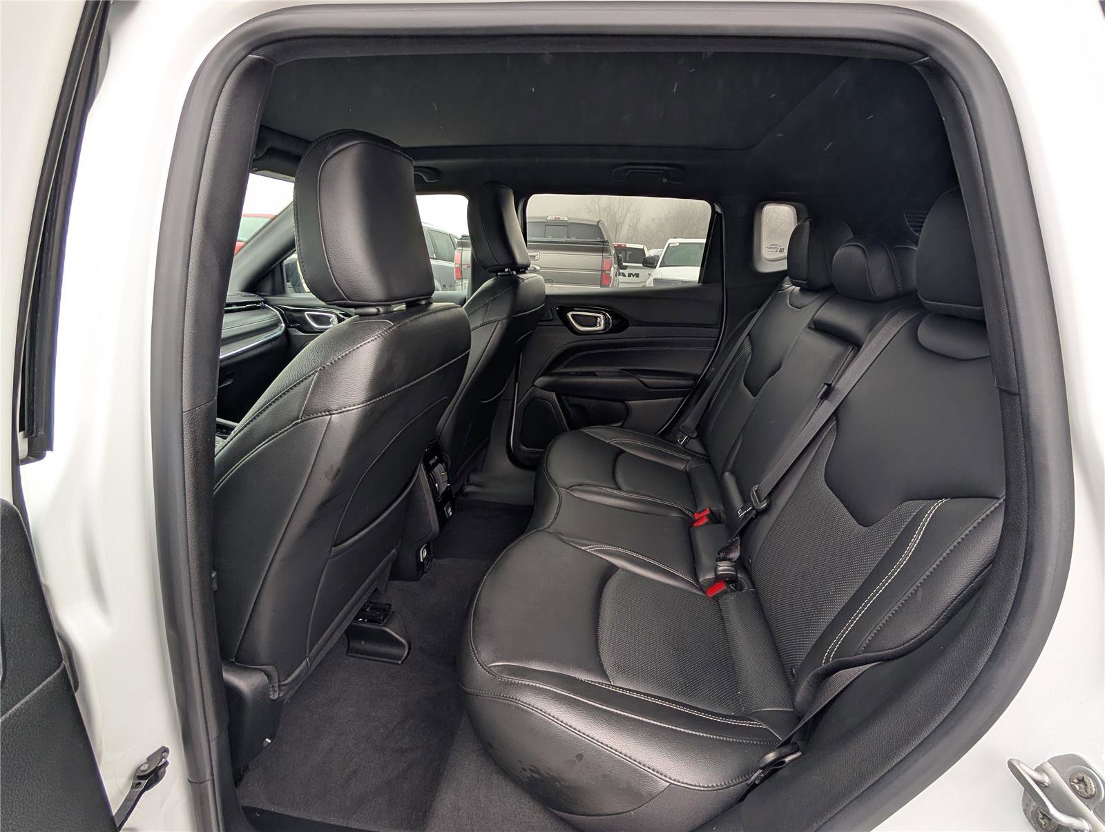 Used 2022 Jeep Compass High Altitude image 13